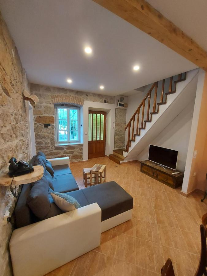 Holiday Home Pepe Banj Exterior foto